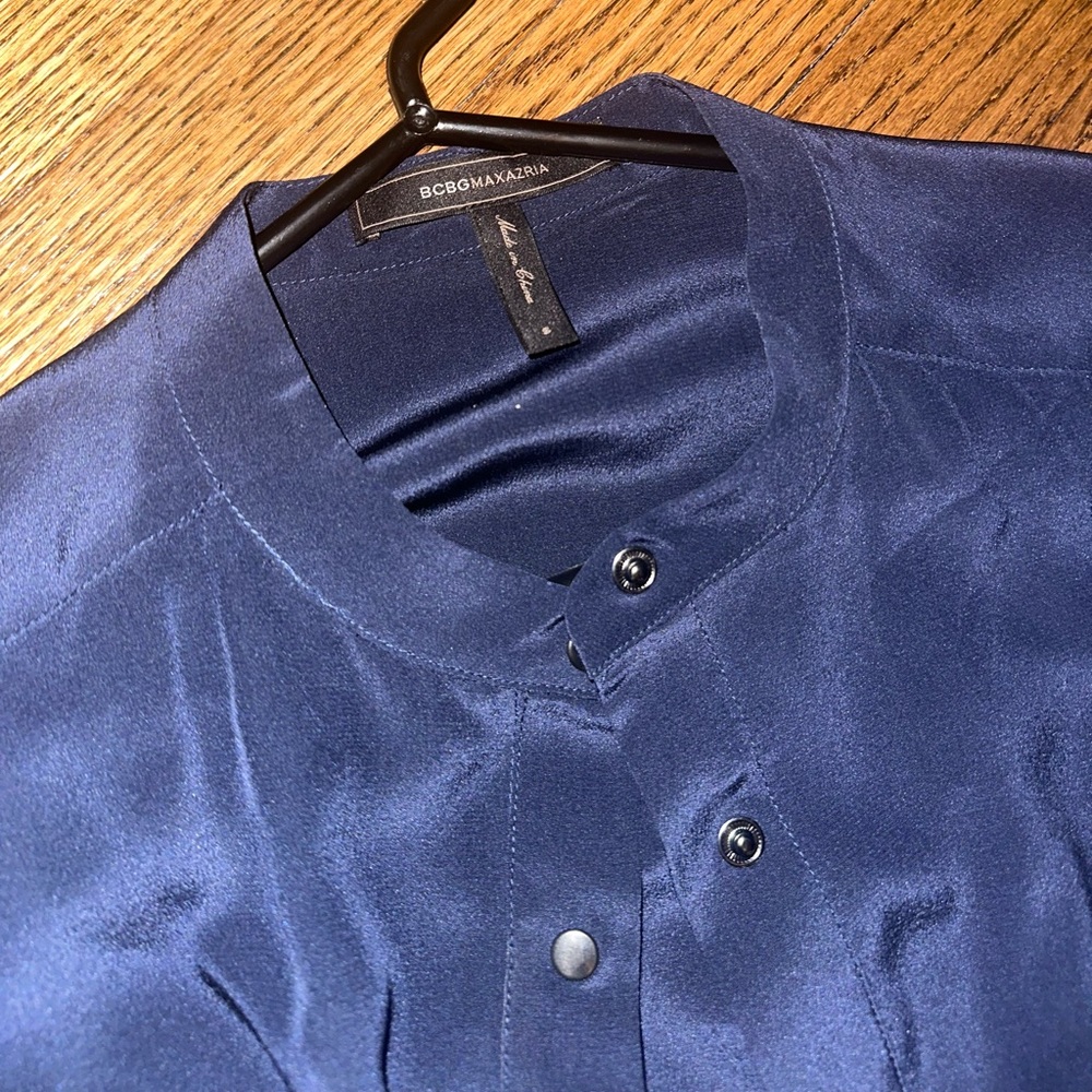 BCBGMaxAzria Dark Blue Shirt - Small